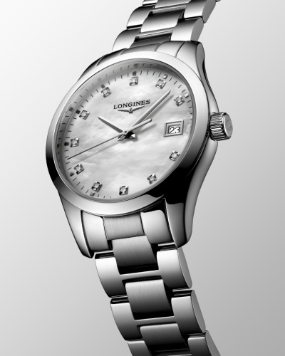 L23864876, L2.386.4.87.6 Longines Conquest Classic quartz női karóra (34mm)