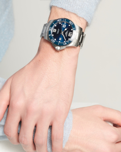 L37824966, L3.782.4.96.6 Longines Hydroconquest automata férfi karóra (43mm)