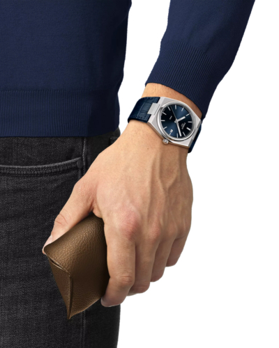 T1374101604100, T137.410.16.041.00 Tissot PRX quartz férfi karóra (40mm)