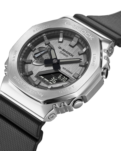 GM-2100-1AER Casio G-Shock quartz uniszex karóra (44mm)