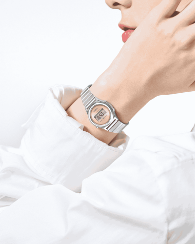 LA700WE-4AEF Casio Standard quartz női karóra (26mm)