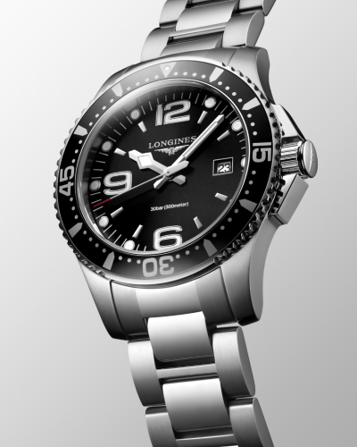 L37304566, L3.730.4.56.6 Longines Hydroconquest quartz férfi karóra (39mm)