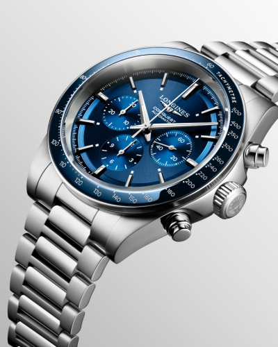 L38354926, L3.835.4.92.6 Longines Conquest Chronograph automata férfi karóra (42mm)
