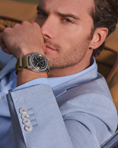 L28384538, L2.838.4.53.8 Longines Pilot Majetek automata férfi karóra (43 mm)