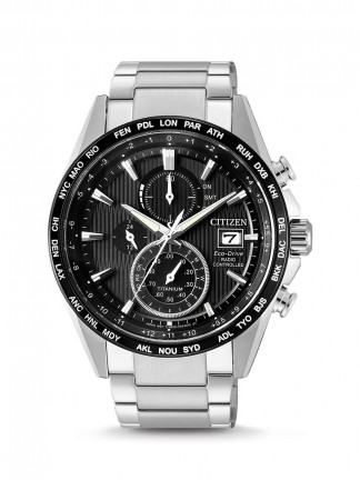 AT8154-82E Citizen Super Titanium eco-drive rádióvezérelt férfi karóra (45mm)