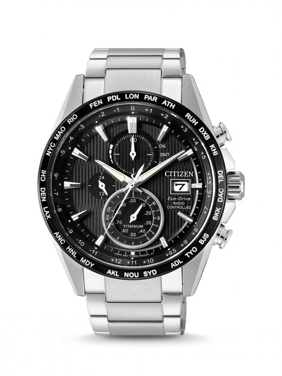 AT8154-82E Citizen Super Titanium eco-drive rádióvezérelt férfi karóra (45mm)